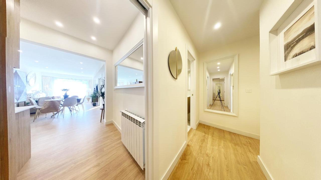 סן סבסטיאן Miramar Luxurious Flat, 3 Double Rooms, Free Parking, Terrace, Completely New מראה חיצוני תמונה