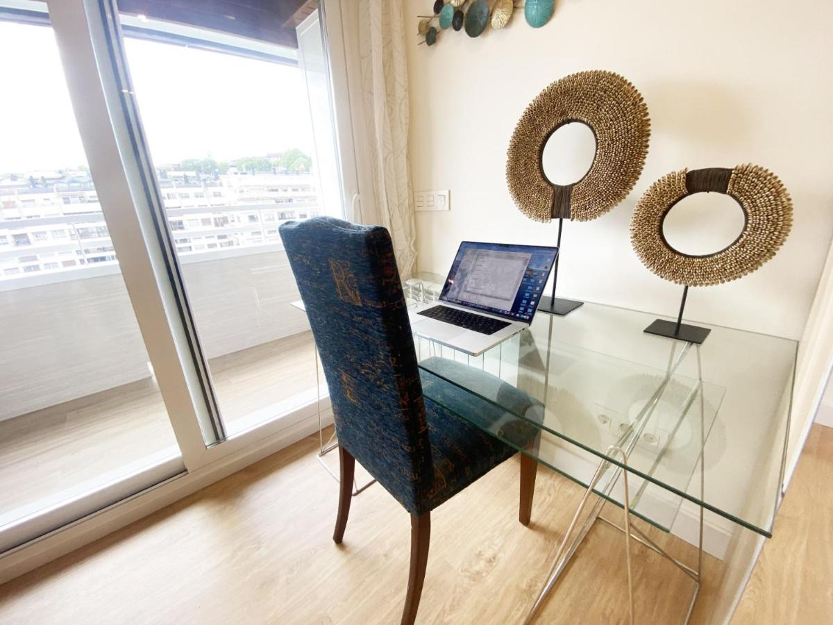 סן סבסטיאן Miramar Luxurious Flat, 3 Double Rooms, Free Parking, Terrace, Completely New מראה חיצוני תמונה